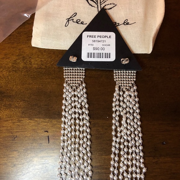 NWT Free People Chainmaille Earrings in Silver - Picture 4 of 7